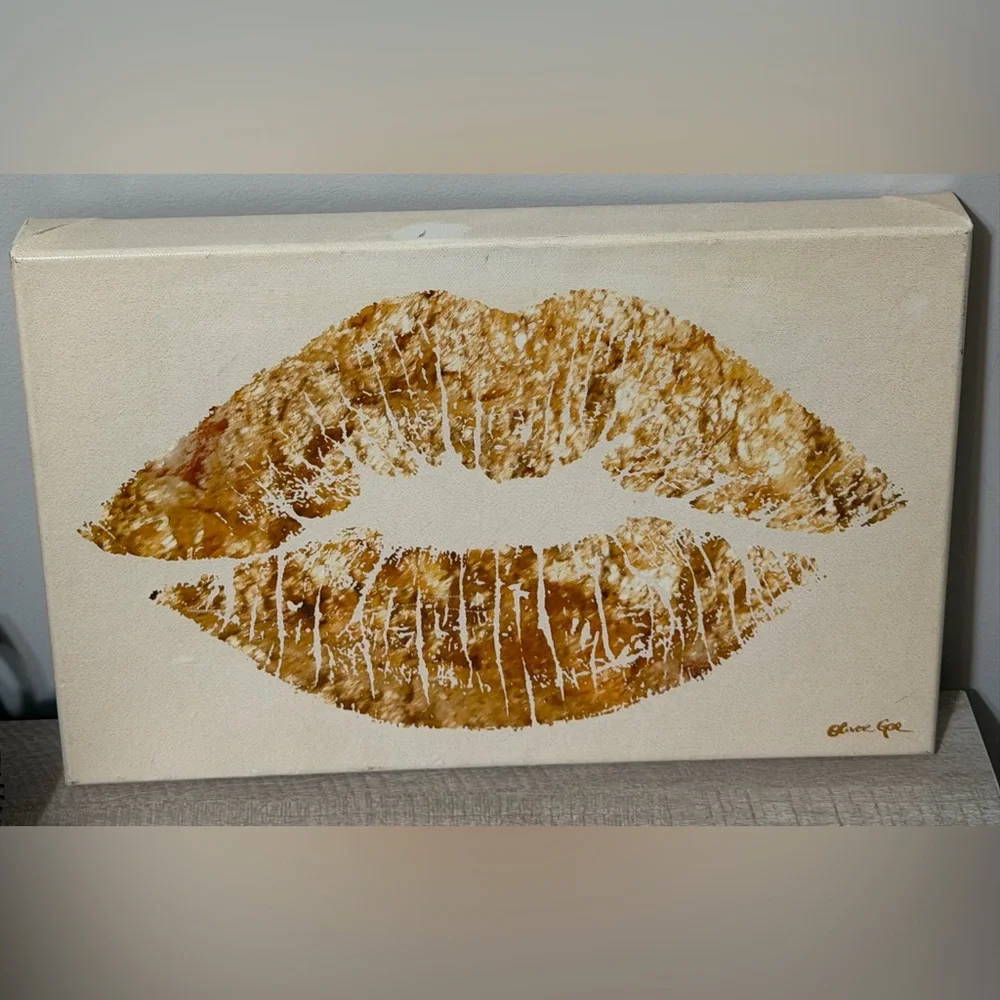 Gold Lips Canvas Wall Art – Signed - Picture 1 of 3
